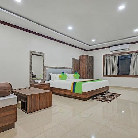Treebo Paradise Premium Rasulgarh Бхубанешвар Екстериор снимка